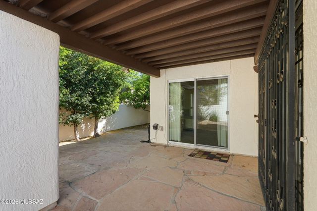 2942 N Placita Nueva, Tucson, AZ 85715
