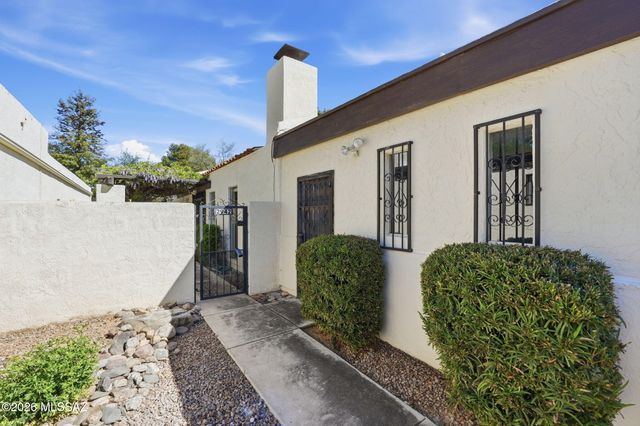 2942 N Placita Nueva, Tucson, AZ 85715
