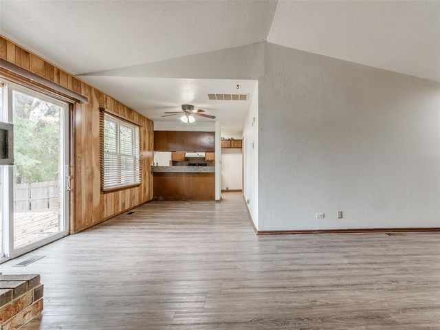 2432 Wyandotte Way, Norman, OK 73071