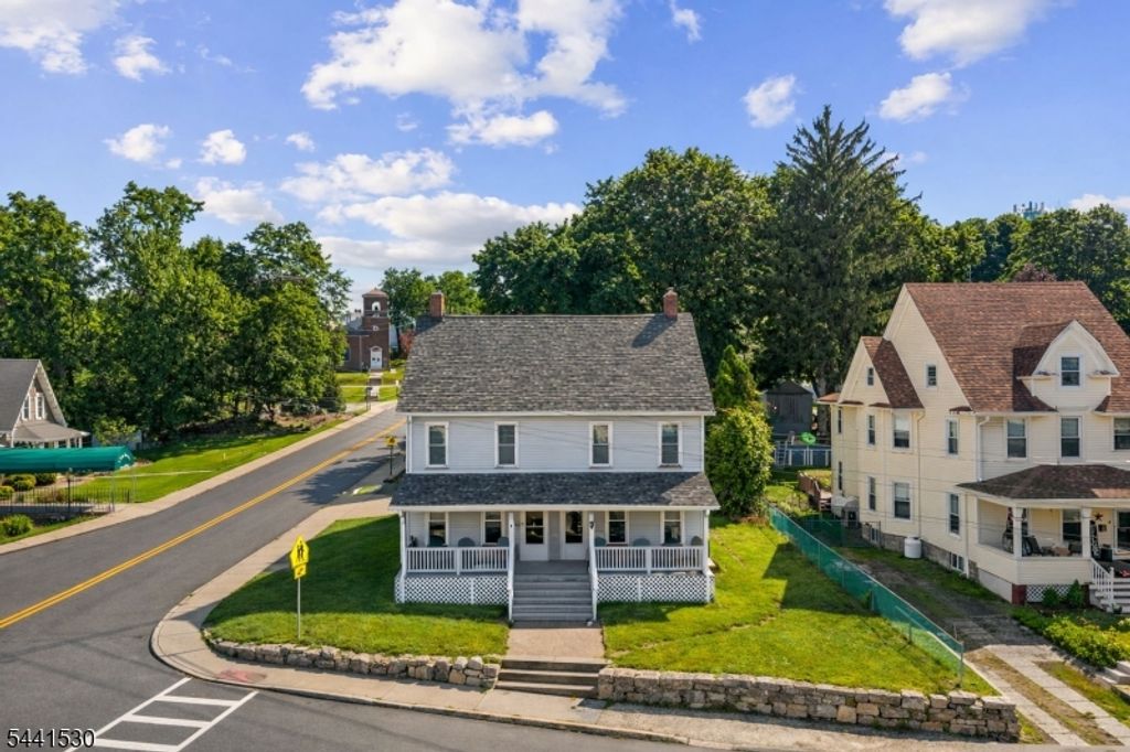 74 Church St, Franklin Boro, NJ 07416