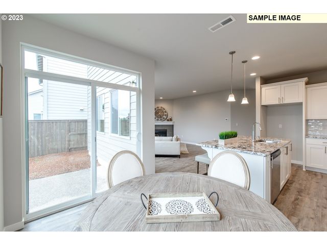 16509 Se Pacific Crest Trail Pl 758, Happy Valley, OR 97086