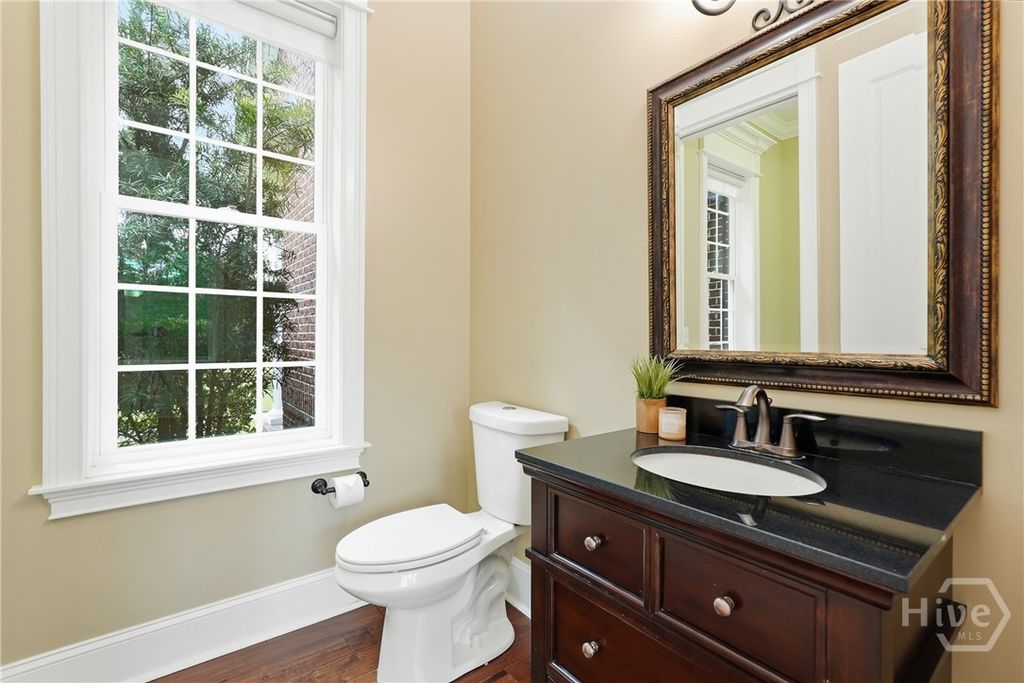 Image 20 of property listing at 190 Abercorn Lane, Richmond Hill, GA 31324