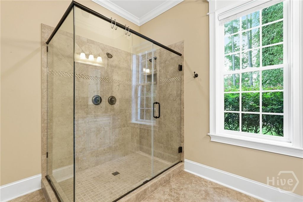 Image 29 of property listing at 190 Abercorn Lane, Richmond Hill, GA 31324
