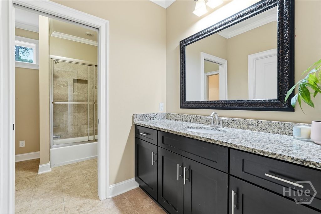 Image 38 of property listing at 190 Abercorn Lane, Richmond Hill, GA 31324