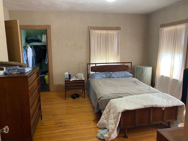 2 Orris Place, Melrose, MA 02176