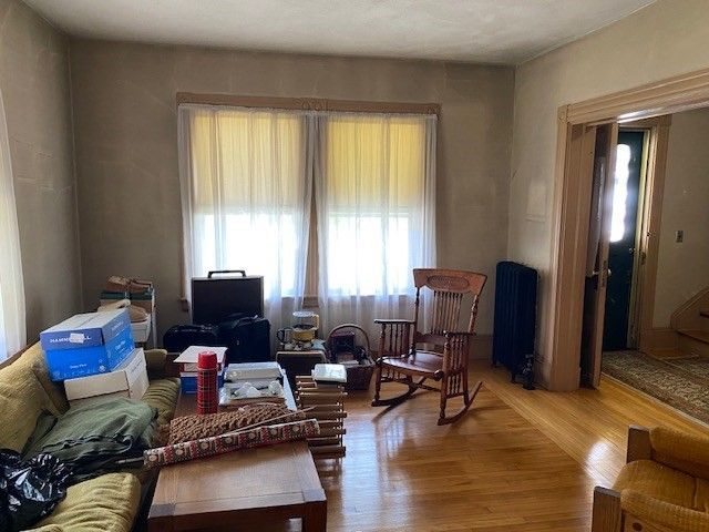 2 Orris Place, Melrose, MA 02176