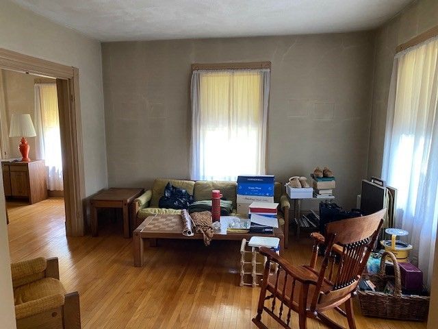 2 Orris Place, Melrose, MA 02176