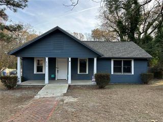 413 Country Club Drive, Fayetteville, NC 28301