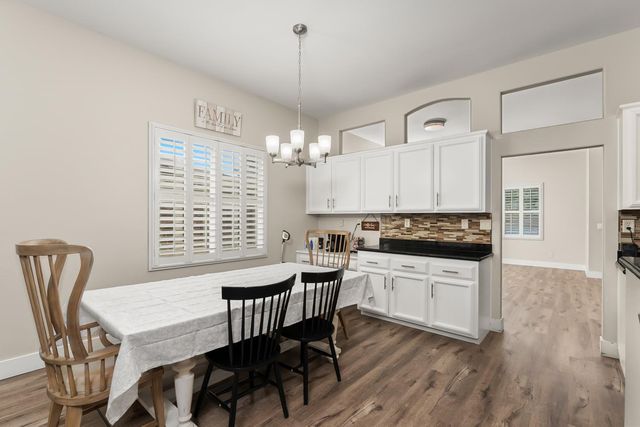 9656 Holly Glen Way, Elk Grove, CA 95757