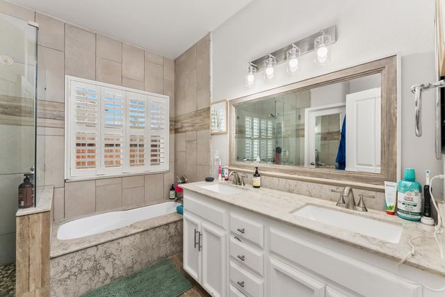 9656 Holly Glen Way, Elk Grove, CA 95757