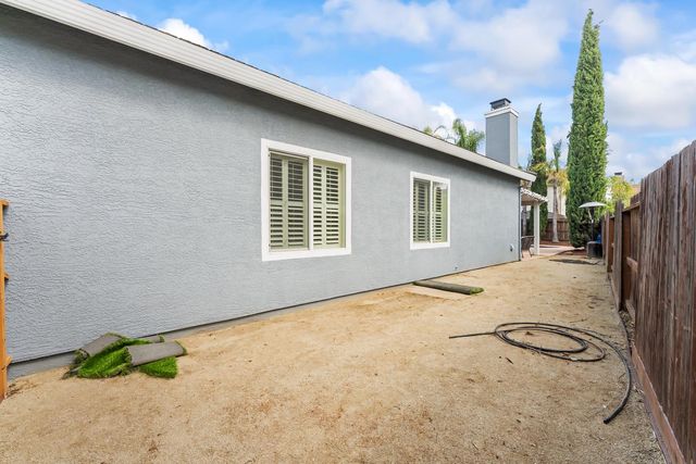 9656 Holly Glen Way, Elk Grove, CA 95757
