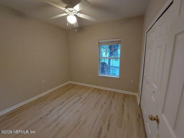 7151 DEERFOOT POINT Circle 11-1, Jacksonville, FL 32256