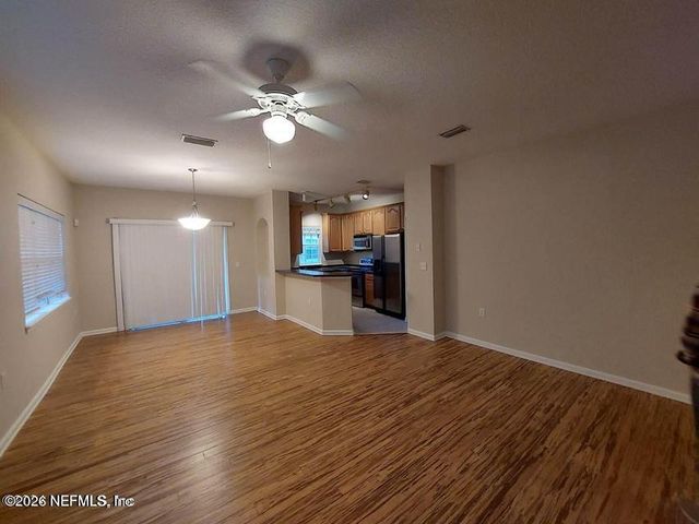 7151 DEERFOOT POINT Circle 11-1, Jacksonville, FL 32256