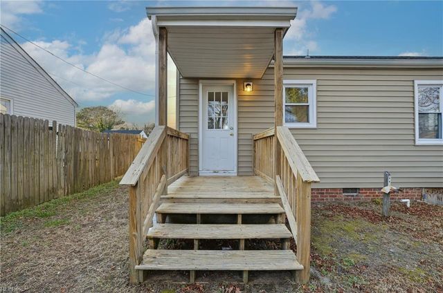 60 Greeneland BLVD, Portsmouth, VA 23701