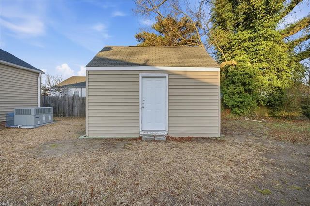 60 Greeneland BLVD, Portsmouth, VA 23701