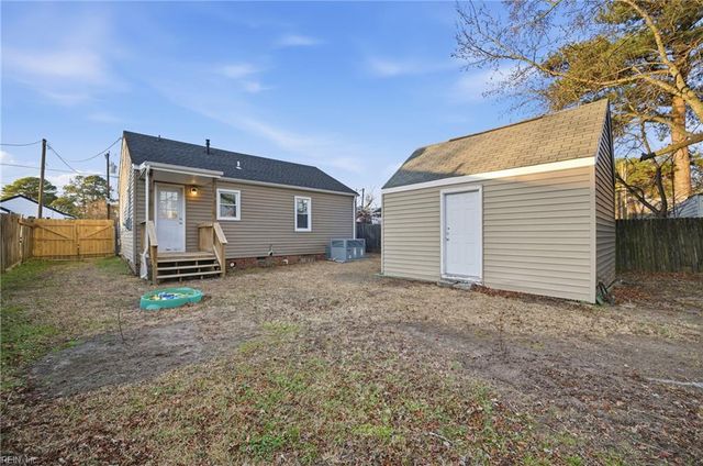 60 Greeneland BLVD, Portsmouth, VA 23701