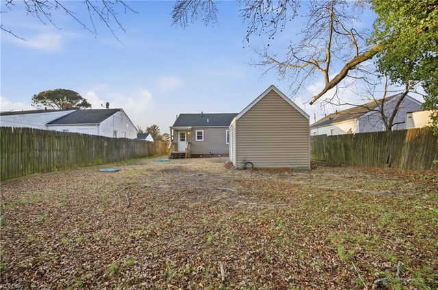 60 Greeneland BLVD, Portsmouth, VA 23701