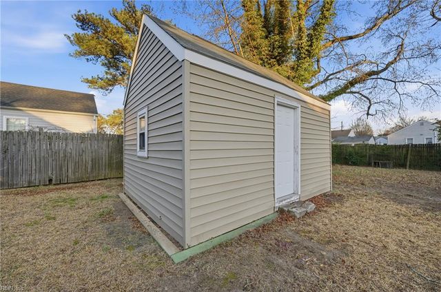 60 Greeneland BLVD, Portsmouth, VA 23701