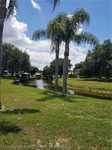3601 Oakview Drive, Sebring, FL 33876