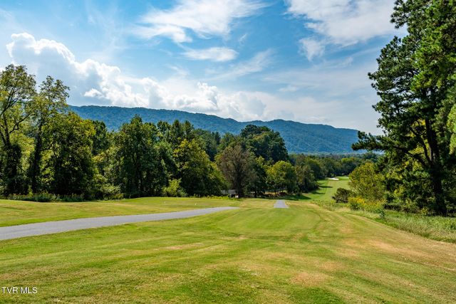 545 Forestdale Road, Kingsport, TN 37660