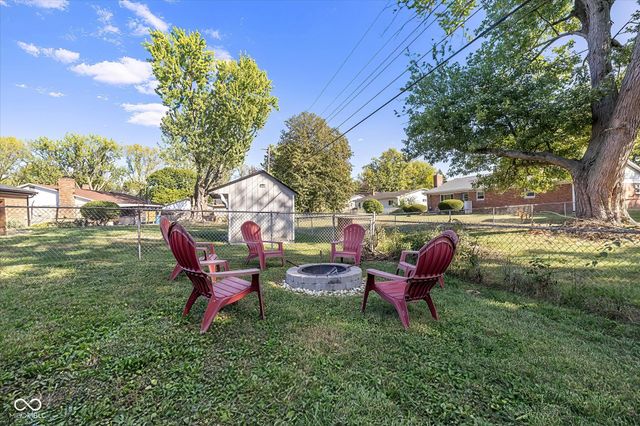 6117 Ashway Court, Indianapolis, IN 46224