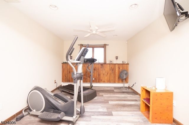 19 Valley Dr W, Vernon Twp., NJ 07418