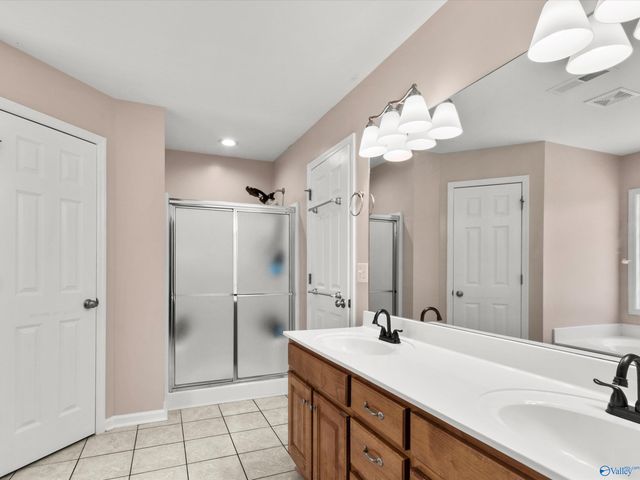 144 Arabian Drive, Madison, AL 35758