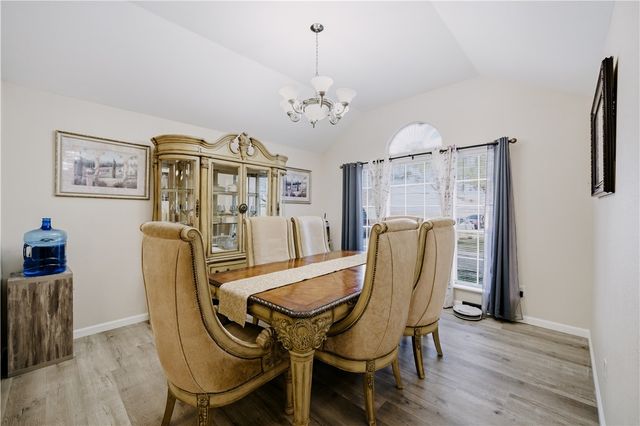 2369 Fm 892, Robstown, TX 78380