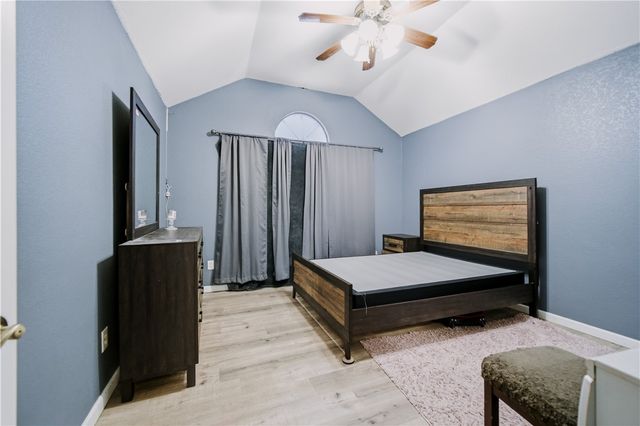 2369 Fm 892, Robstown, TX 78380