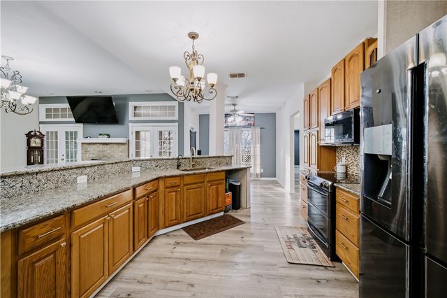 2369 Fm 892, Robstown, TX 78380