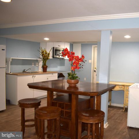 6008 DEWEY DR, Alexandria, VA 22310