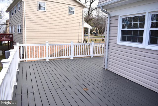 6008 DEWEY DR, Alexandria, VA 22310