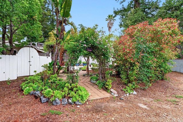 103 Green Street, Santa Cruz, CA 95060