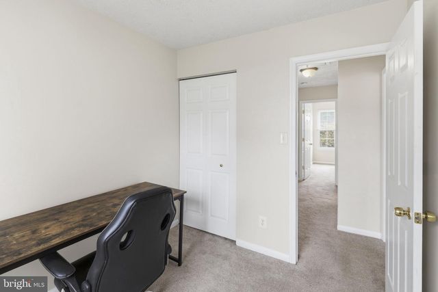 8 LONDON PERRY CT, Middle River, MD 21220