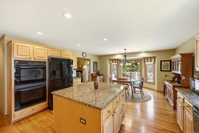 6703 Chianti Court, Shelby Twp, MI 48316