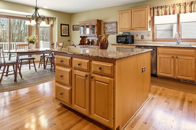 6703 Chianti Court, Shelby Twp, MI 48316