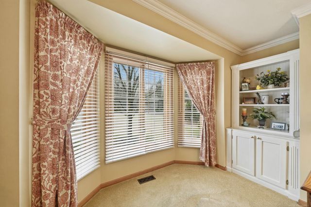 6703 Chianti Court, Shelby Twp, MI 48316