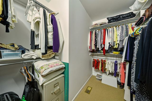 6703 Chianti Court, Shelby Twp, MI 48316