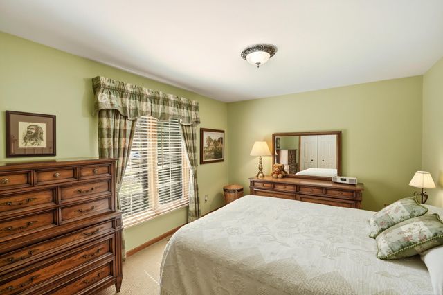 6703 Chianti Court, Shelby Twp, MI 48316