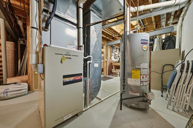 6703 Chianti Court, Shelby Twp, MI 48316