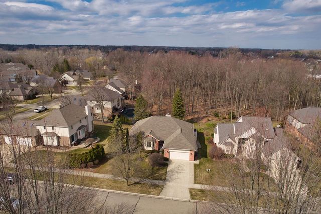 6703 Chianti Court, Shelby Twp, MI 48316