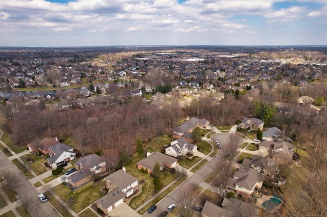 6703 Chianti Court, Shelby Twp, MI 48316