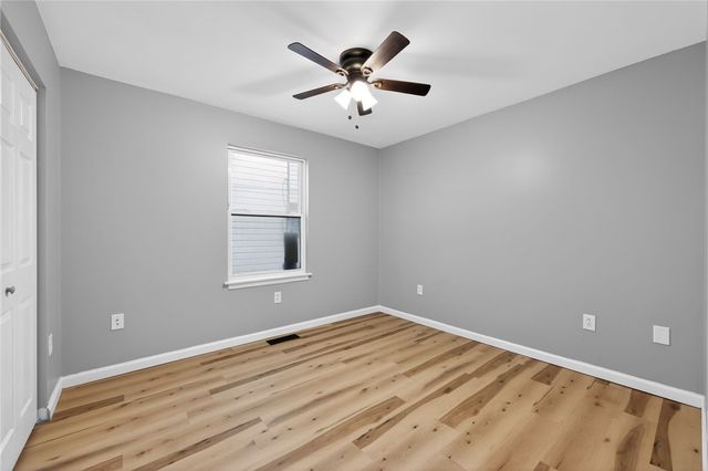 2020 Constitution Blvd, Arnold, PA 15068