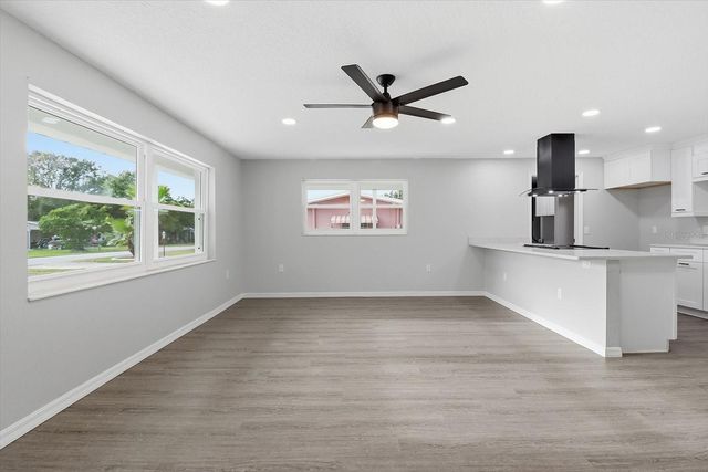 14 N HARRISON STREET, Beverly Hills, FL 34465