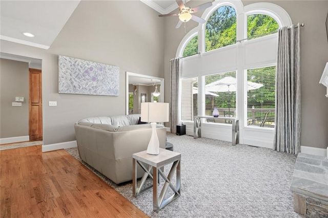 1097 Shady Spring Way, Lawrenceville, GA 30045