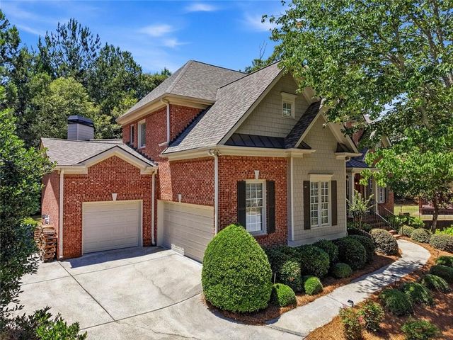 1097 Shady Spring Way, Lawrenceville, GA 30045