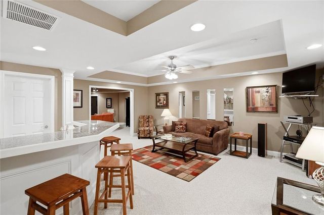 1097 Shady Spring Way, Lawrenceville, GA 30045
