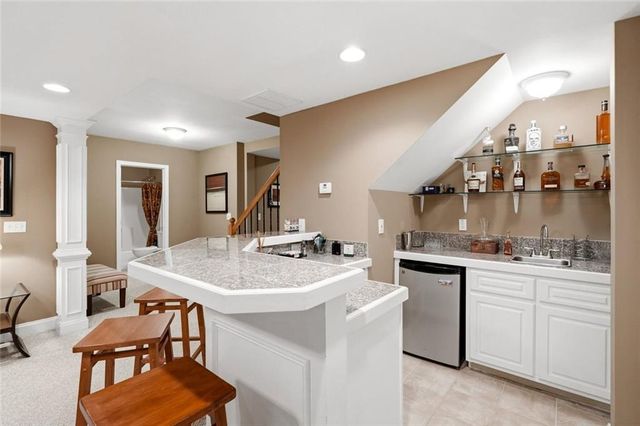 1097 Shady Spring Way, Lawrenceville, GA 30045