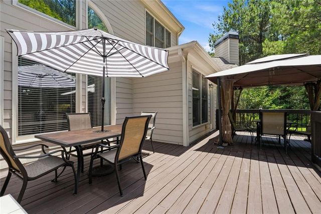 1097 Shady Spring Way, Lawrenceville, GA 30045