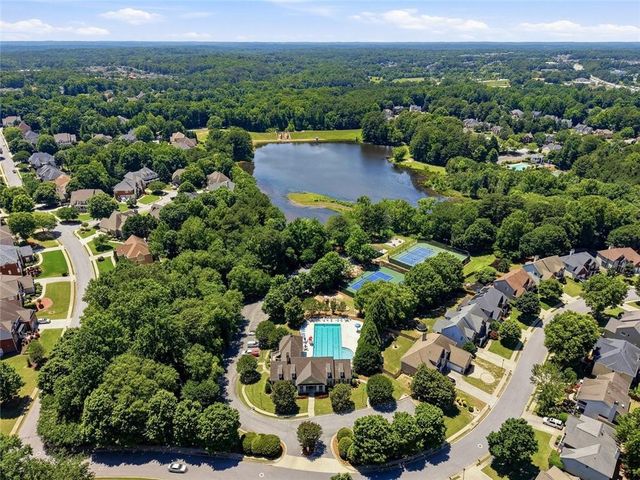 1097 Shady Spring Way, Lawrenceville, GA 30045